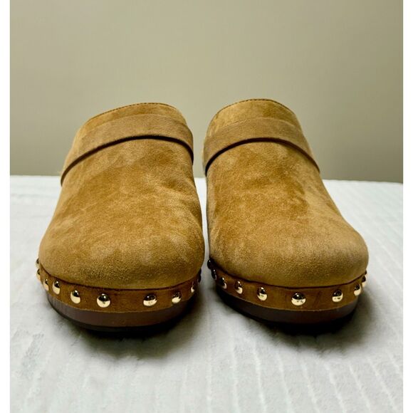 ANN TAYLOR Tan Kid Suede Clogs with Brass Rivets, Sz 8.5M - Picture 9 of 12